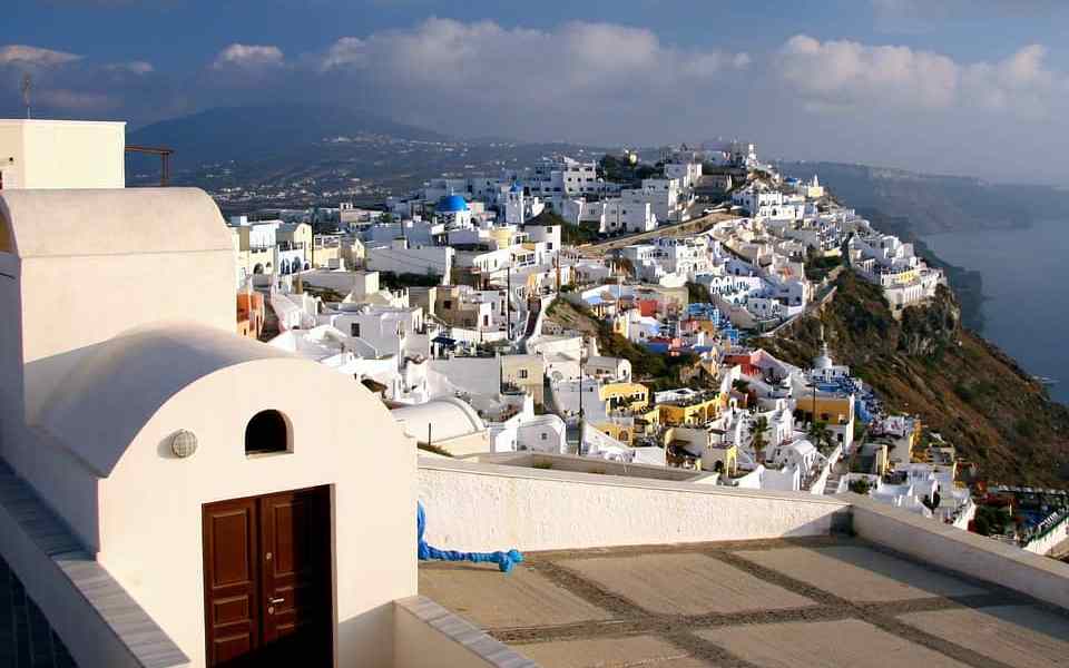 santorini-1756195_960_720.jpg